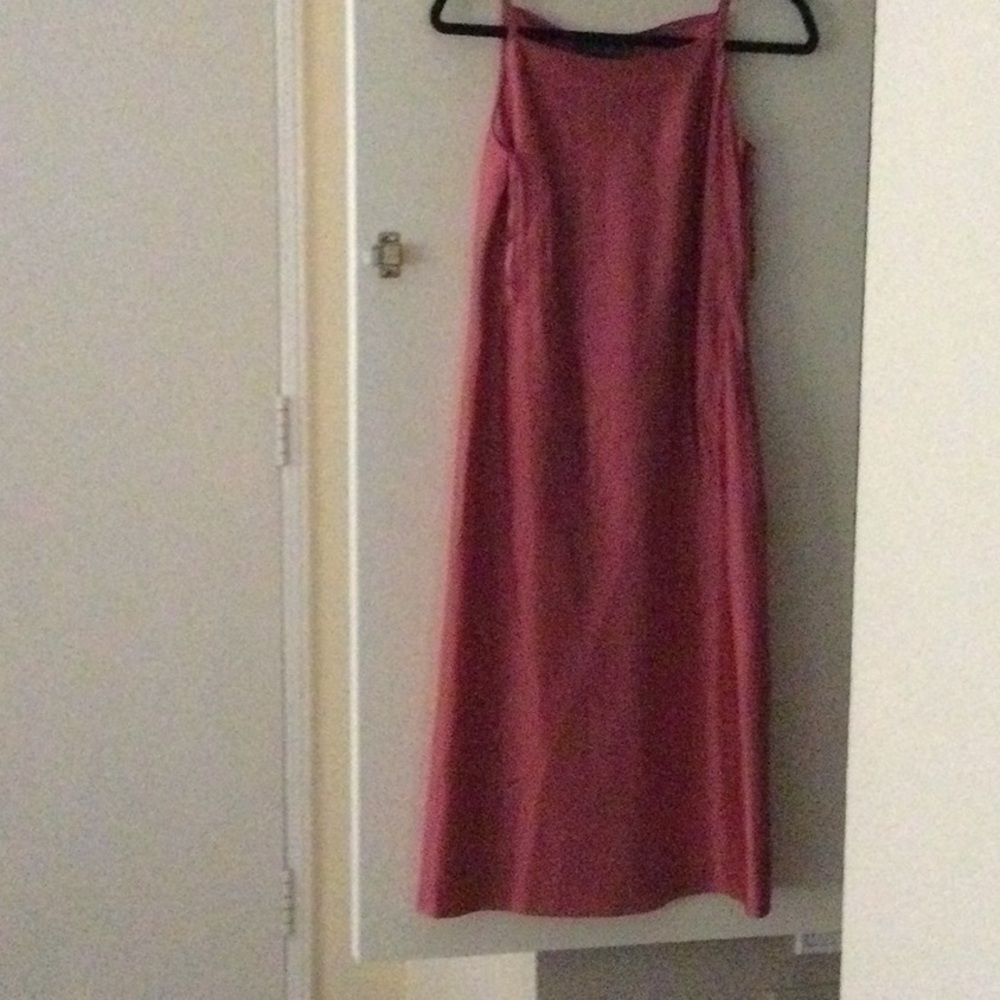 Ana a republic silk midi dress in size 2  can be worn with or without belt